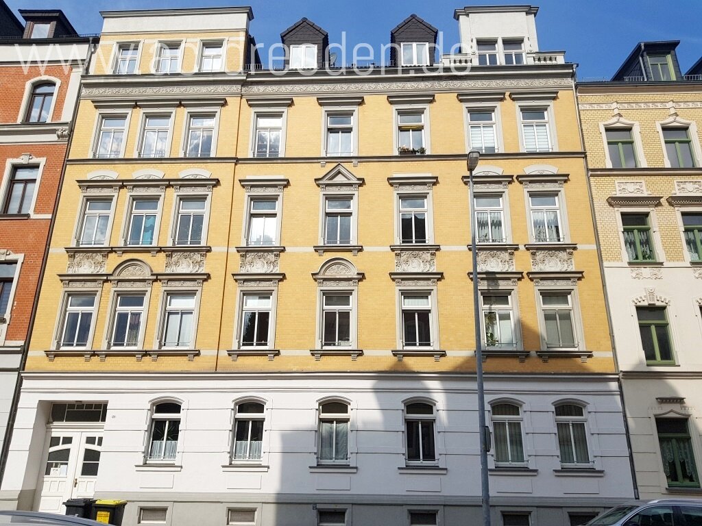 *** SOMMERAKTION - 3 Monate mietfrei *** Helle großzügige 2-Raum-Wohnung mit Einbauküche im Stadtteil Schlosschemnitz