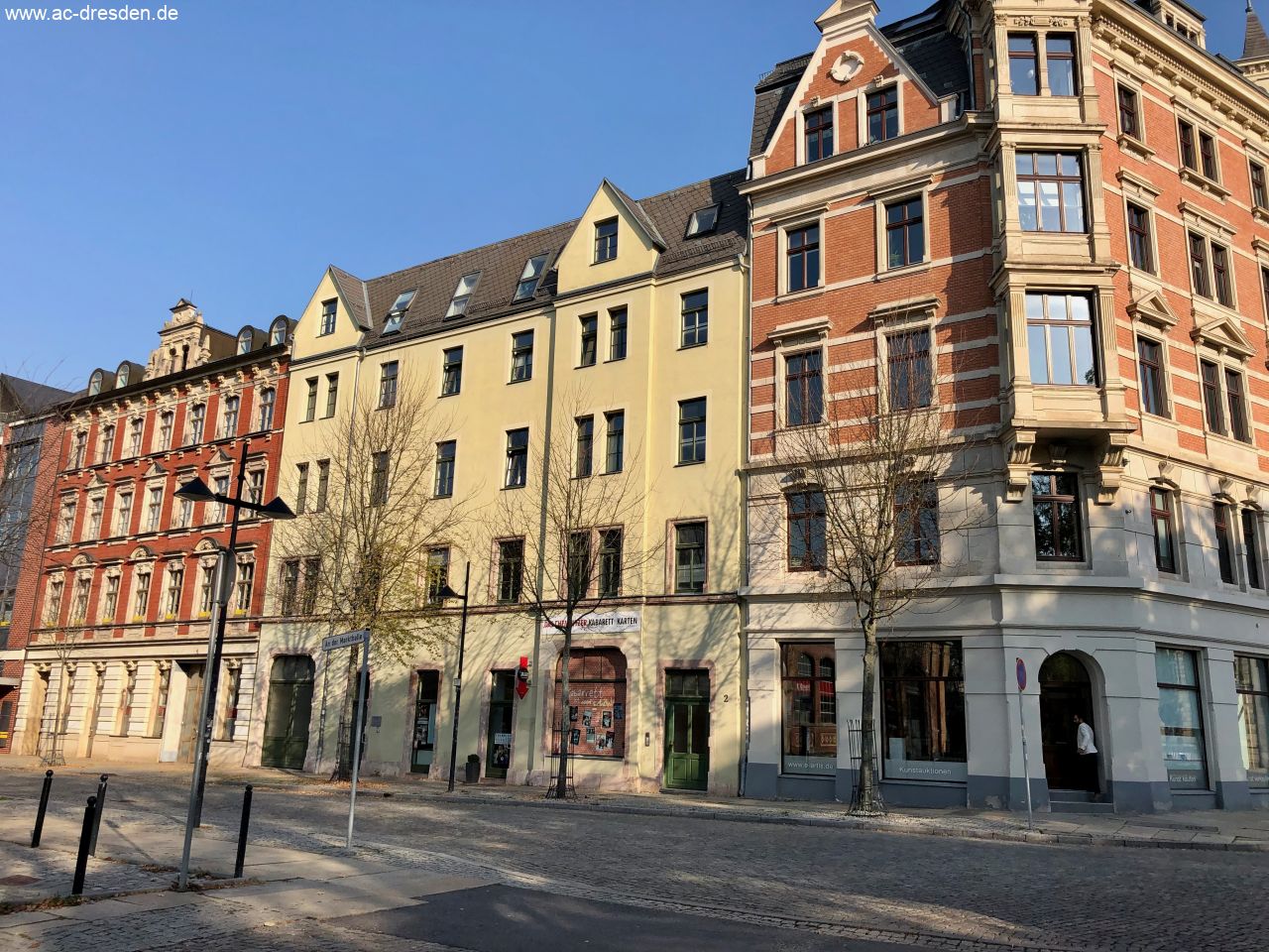 Charmante und lichtdurchflutete 2-Zimmer-Wohnung in saniertem Gründerzeithaus im Herzen von Chemnitz