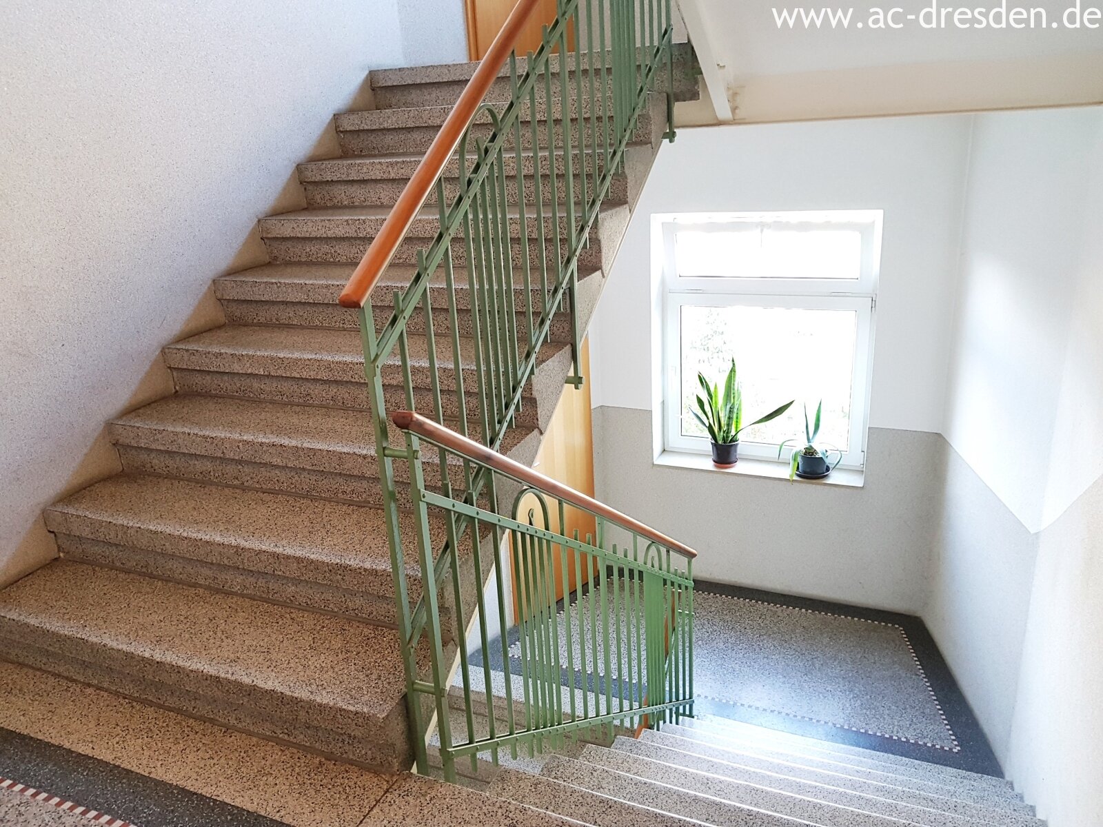 Ansprechende 2-Raum-Wohnung mit Balkon in einem sanierten Gründerzeithaus, zentrumsnah in Chemnitz