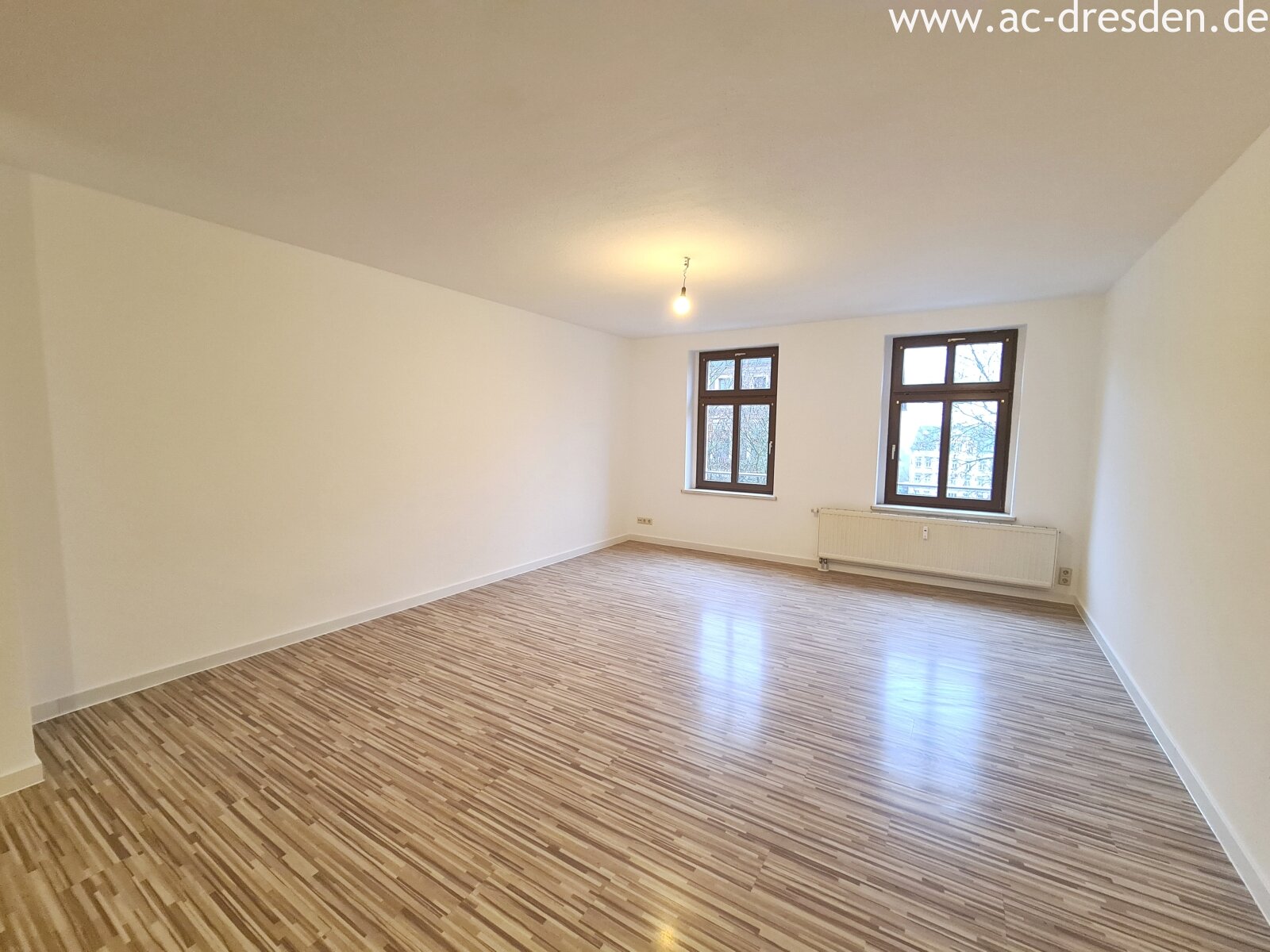 Helle ruhige 2-Raum-Wohnung in einem sanierten Gründerzeithaus im Stadtteil Chemnitz Hilbersdorf