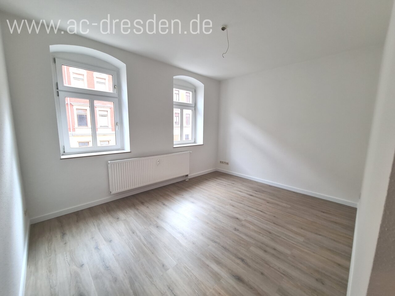 Nice and bright 2-rooms-flat in a refurbished historical multi-family-house in Chemnitz-Lutherviertel