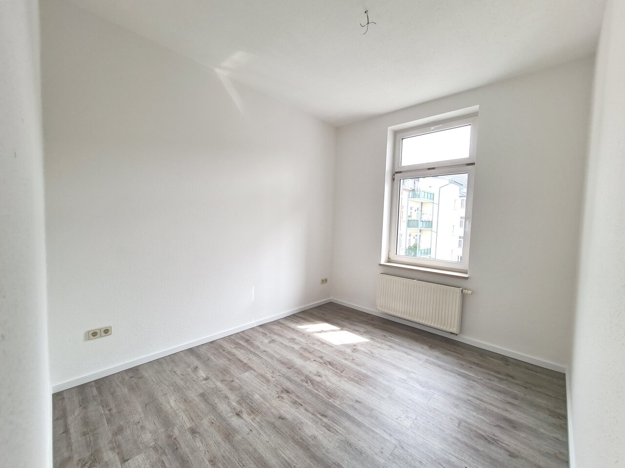 Nice refurbished 2-rooms-flat in Chemnitz-Kassberg