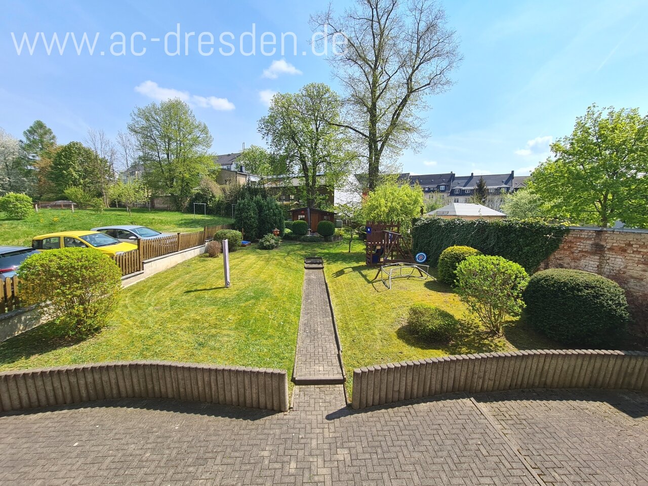 Bright apartment with balcony, close to Küchwald Park!