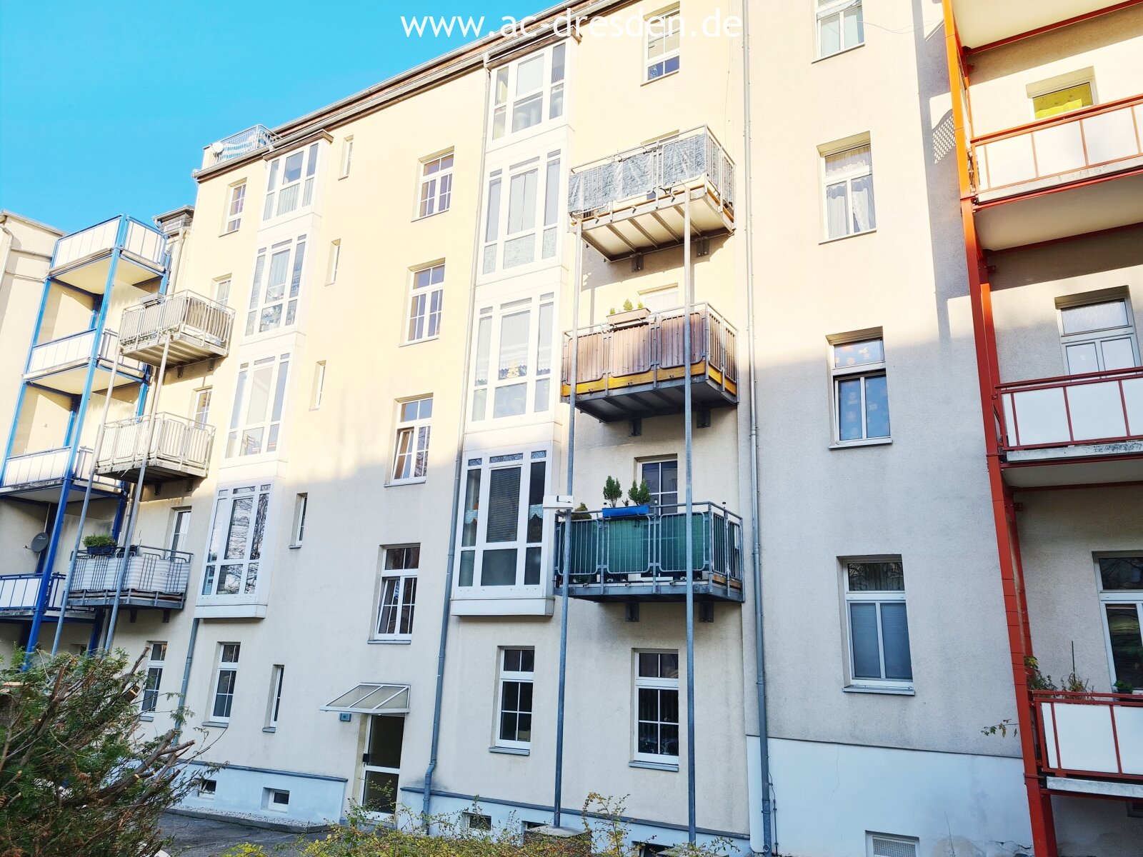 Nice and bright 1-room-app in Chemnitz