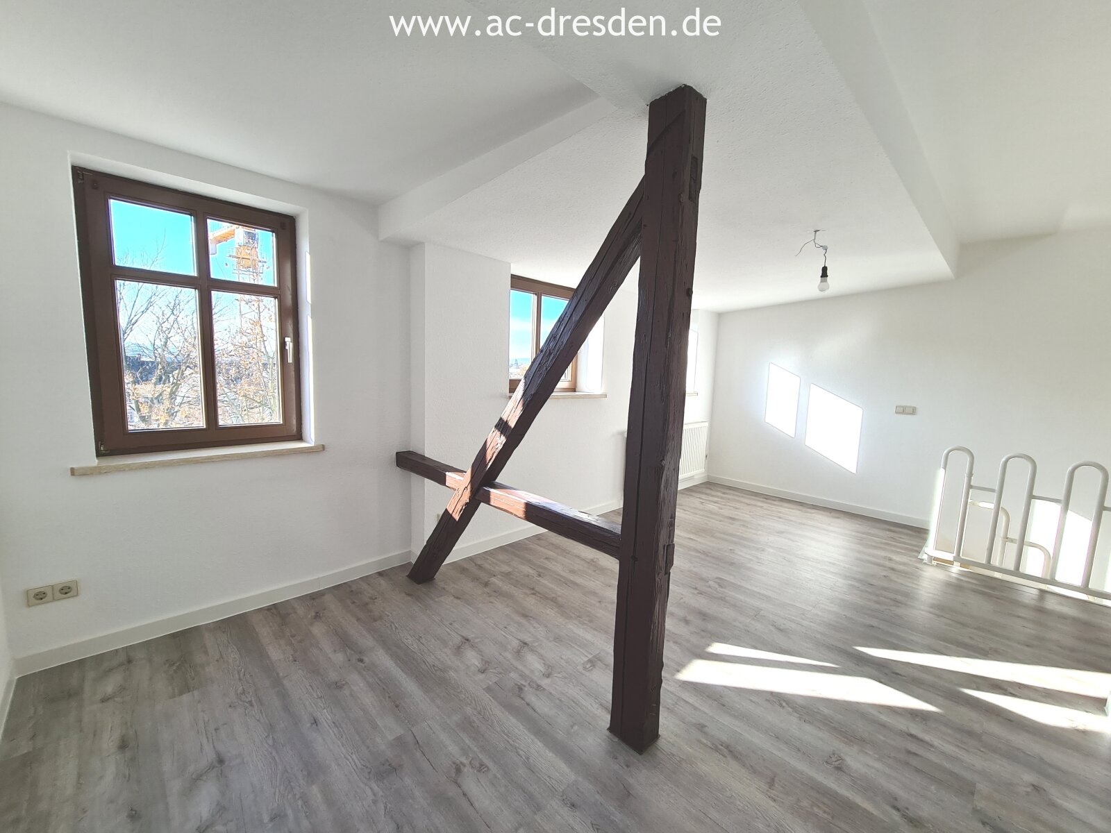very nice 1-room-flat in a refurbished historical multi-family-house close to the City-Centre of Chemnitz