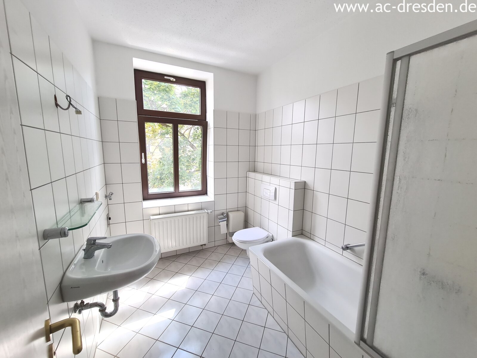 Modern 1-room-flat in a refurbished multi-family-house in Chemnitz-Kassberg