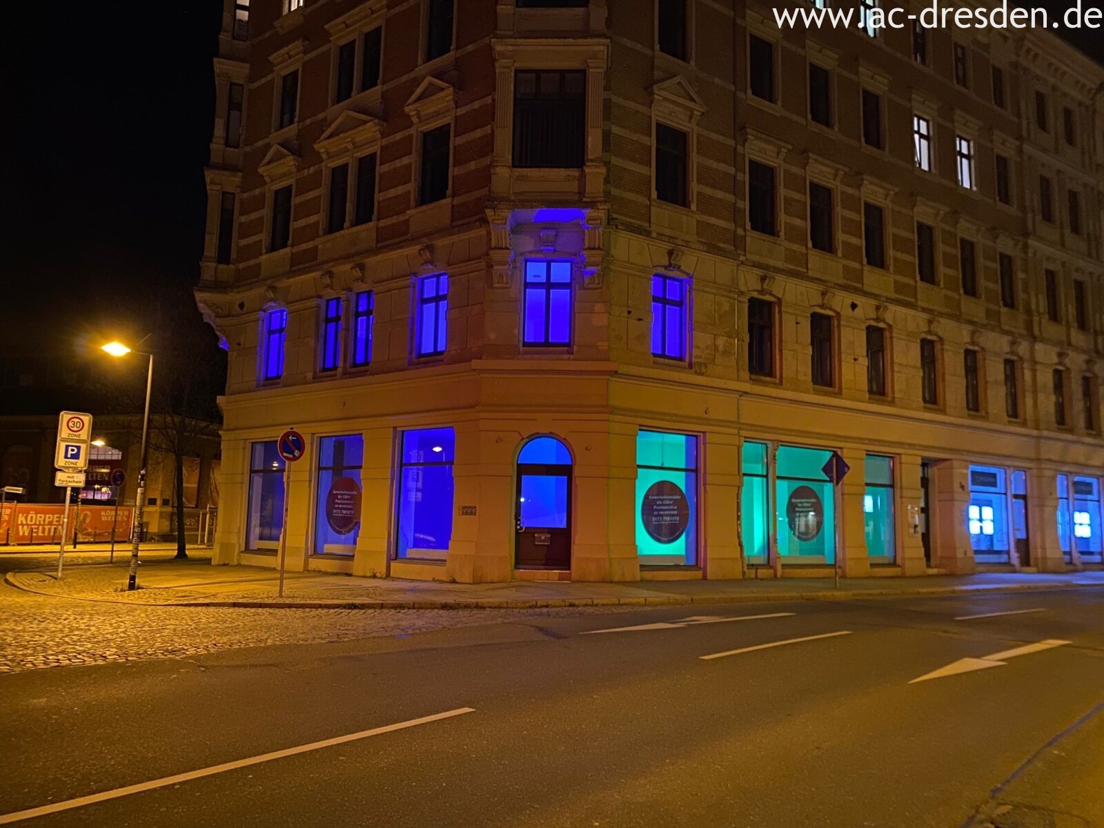 Exclusive office / showroom in an absolut central location of Chemnitz - former art gallery on Theaterstraße