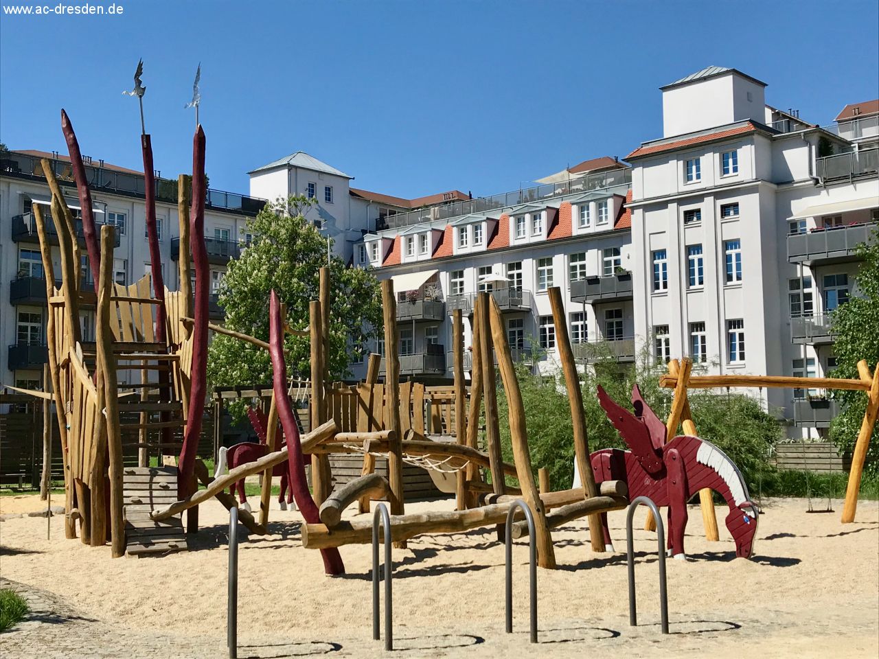 Modern Living in Residential Park PEGASUS Courtyard