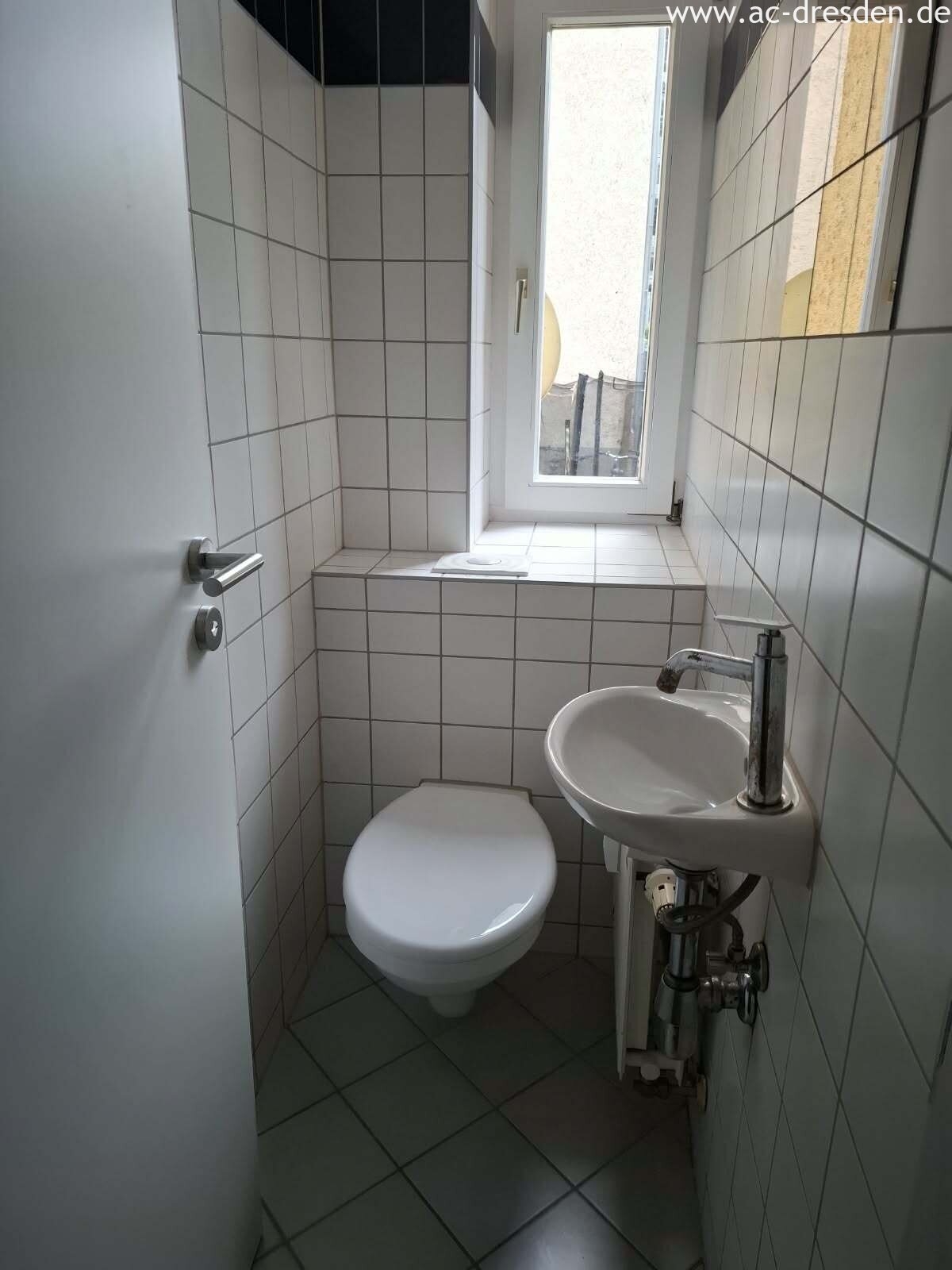 Erfurt Theo-Neubauer-Straße: 3-Room Ground-Floor Apartment with 65 m² and Guest WC