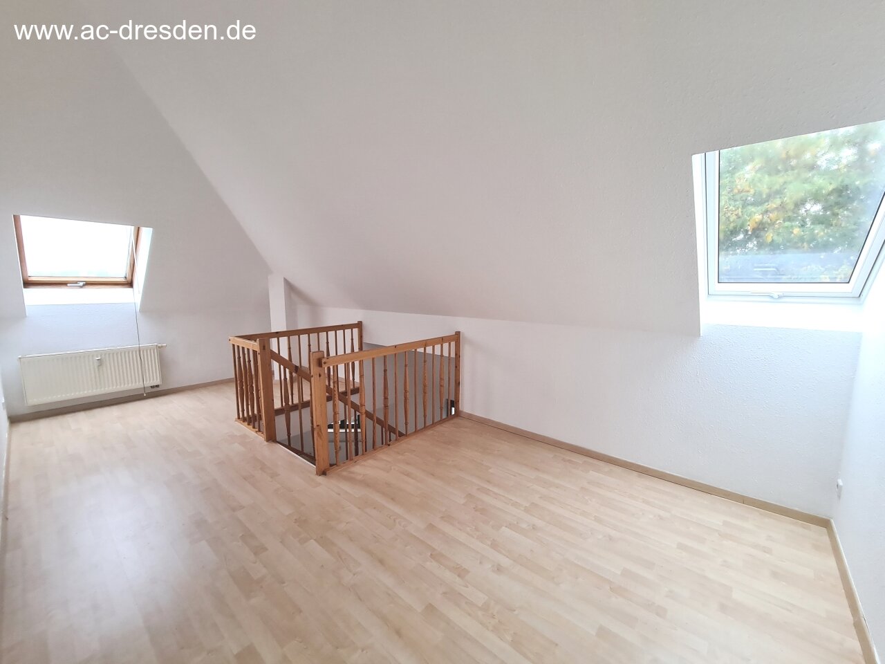 A Rare Luxury on Kaßberg: Renovated 1-Bedroom Period Apartment with an Elevator!
